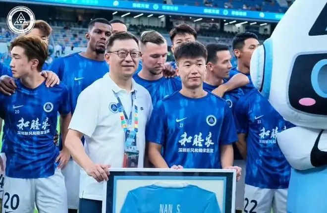 大连英博后防困境
